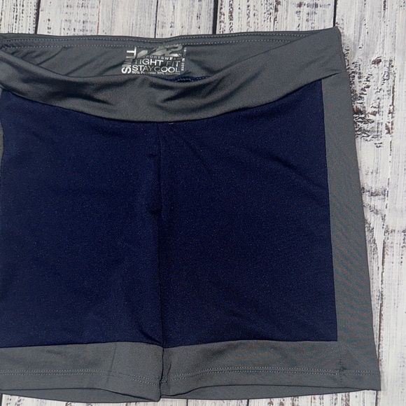 S2 Sportswear Women's Athletic Shorts in Navy and‎ Gray Sz. S - Picture 3 of 6